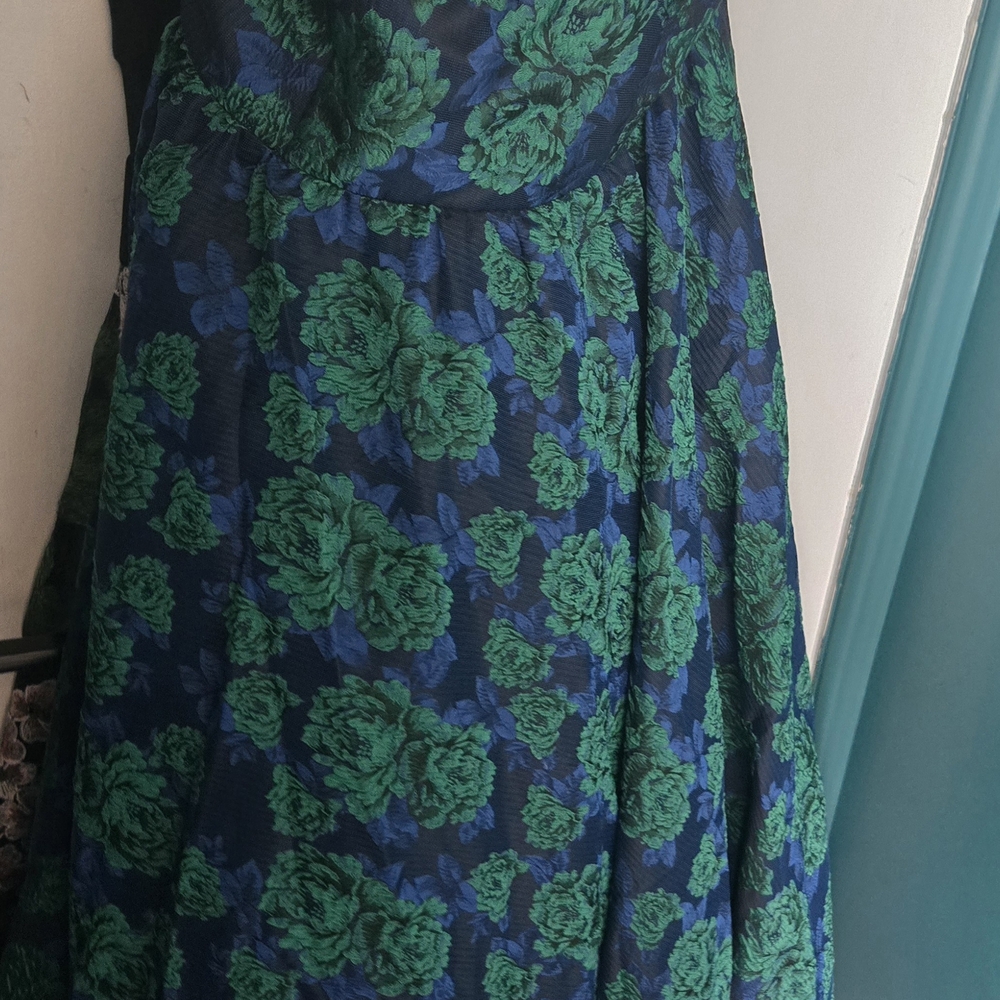 Mac Duggal Strapless Blue and Green Dress - Picture 7 of 8